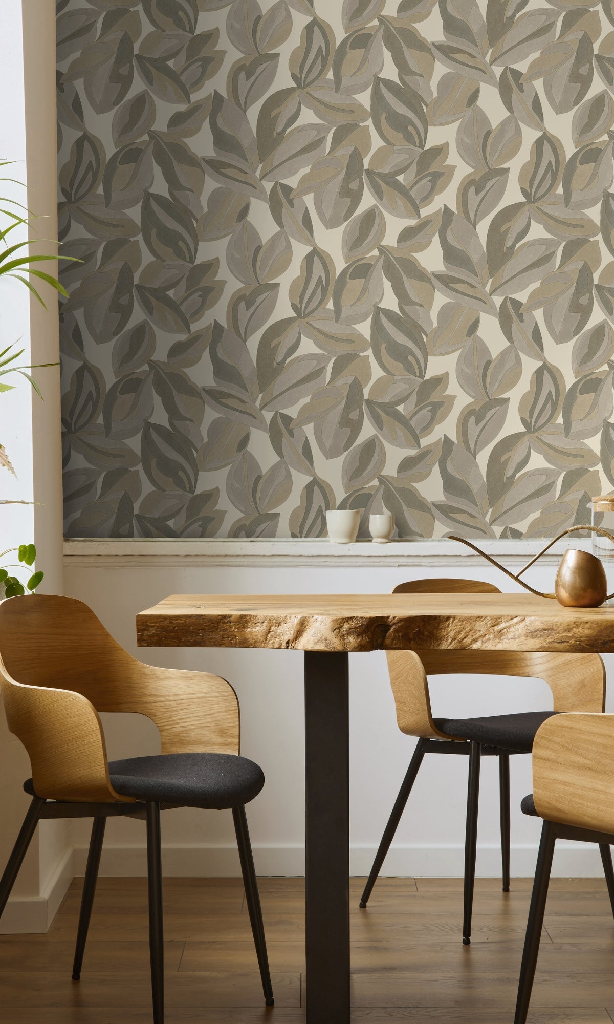 Beige Nicolai Leaf Tropical Wallpaper R8784