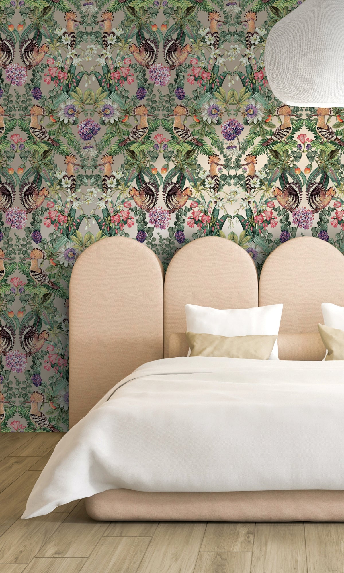 Champagne Tropical Birds Bold Tropical Wallpaper R8287