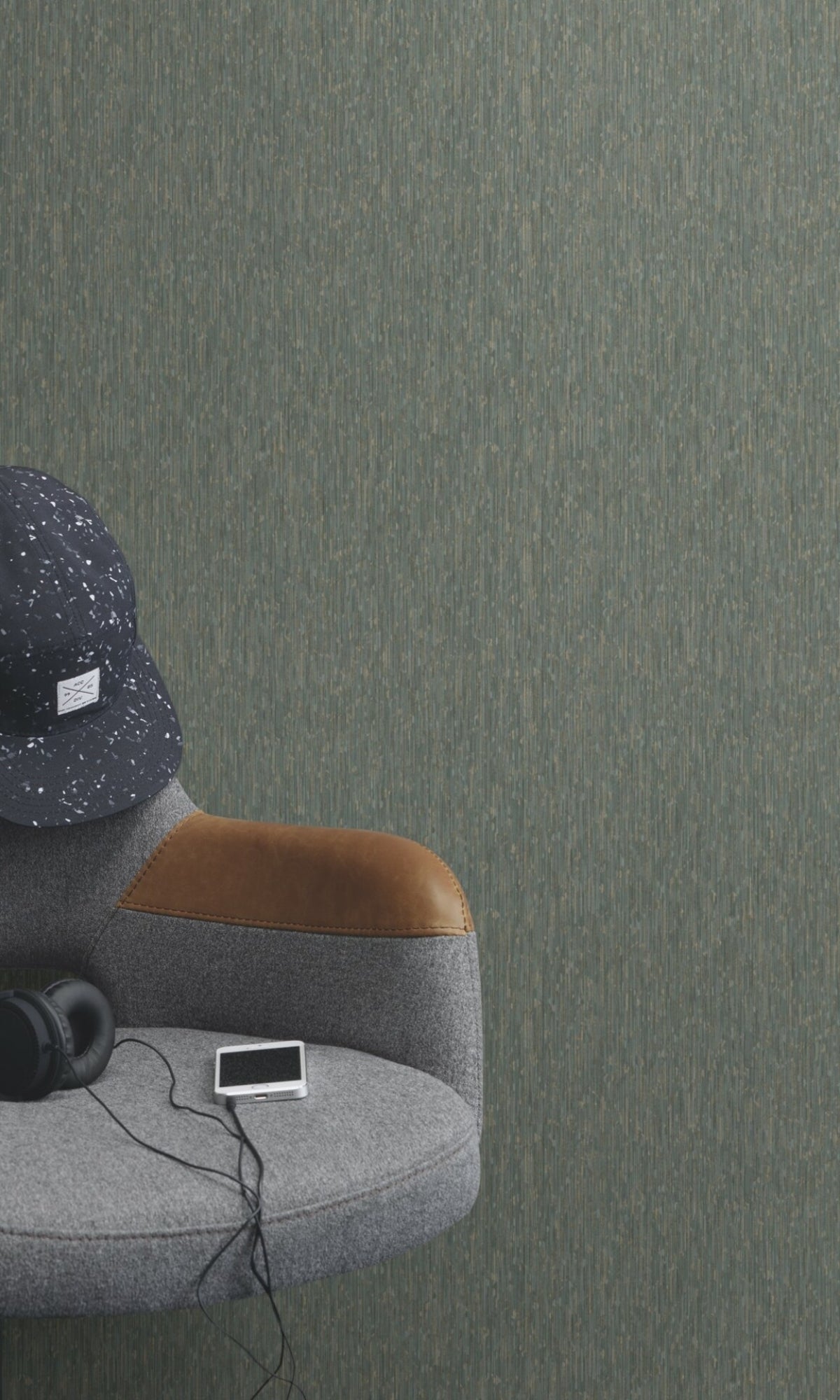 Green Textured Fabric Like Wallpaper R8646