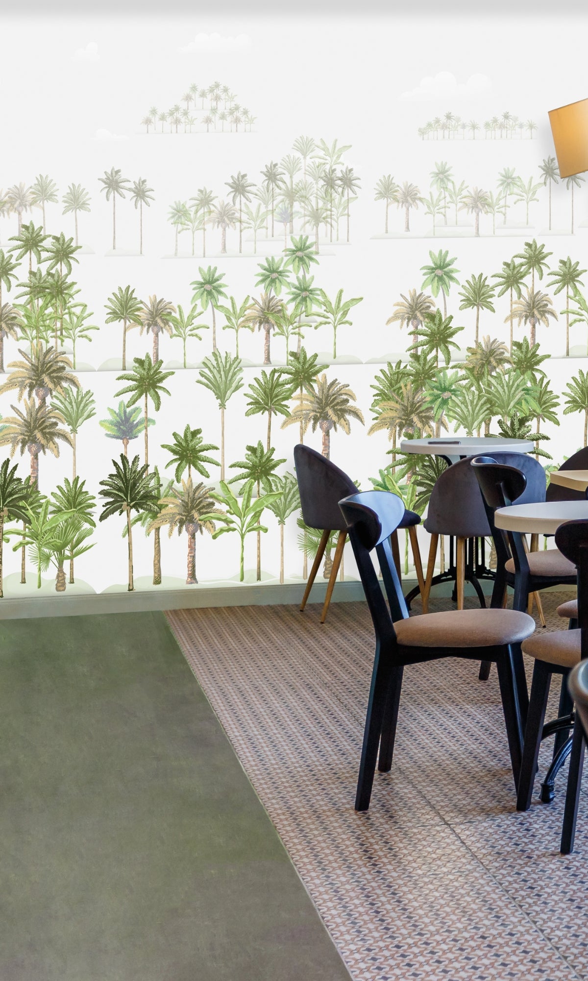 Green Tropical Flair Mural Wallpaper M1294