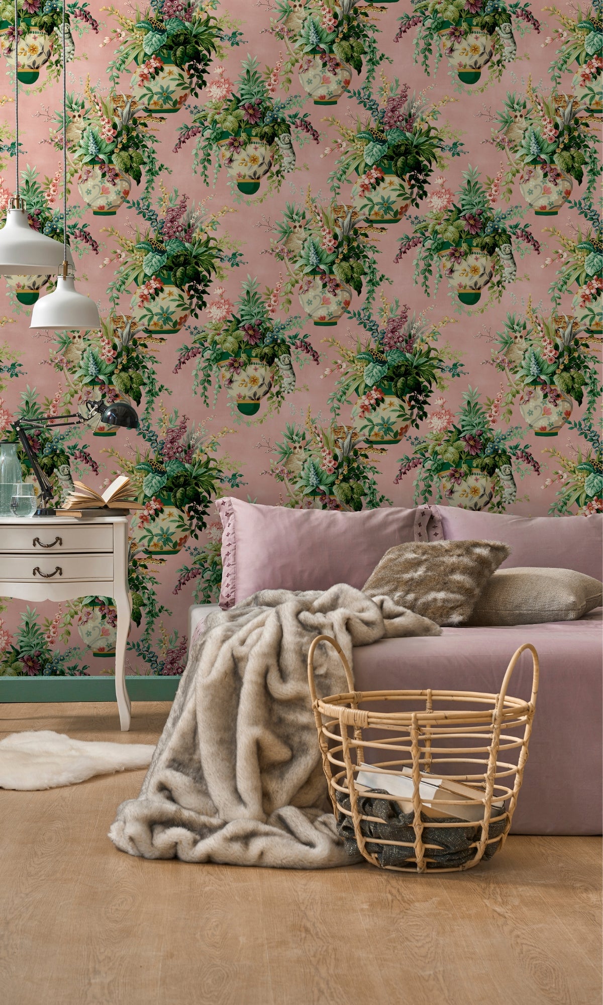 Pink Vintage inspired Hidden Jungle Wallpaper R8273