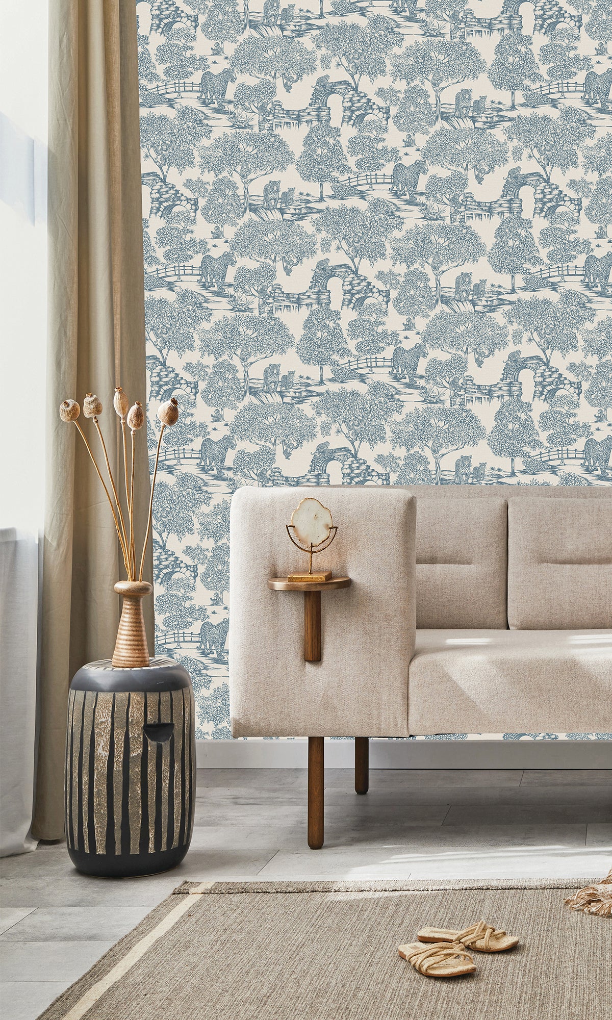 Light Blue Enchanting Wildlife Landscape Wallpaper R9599