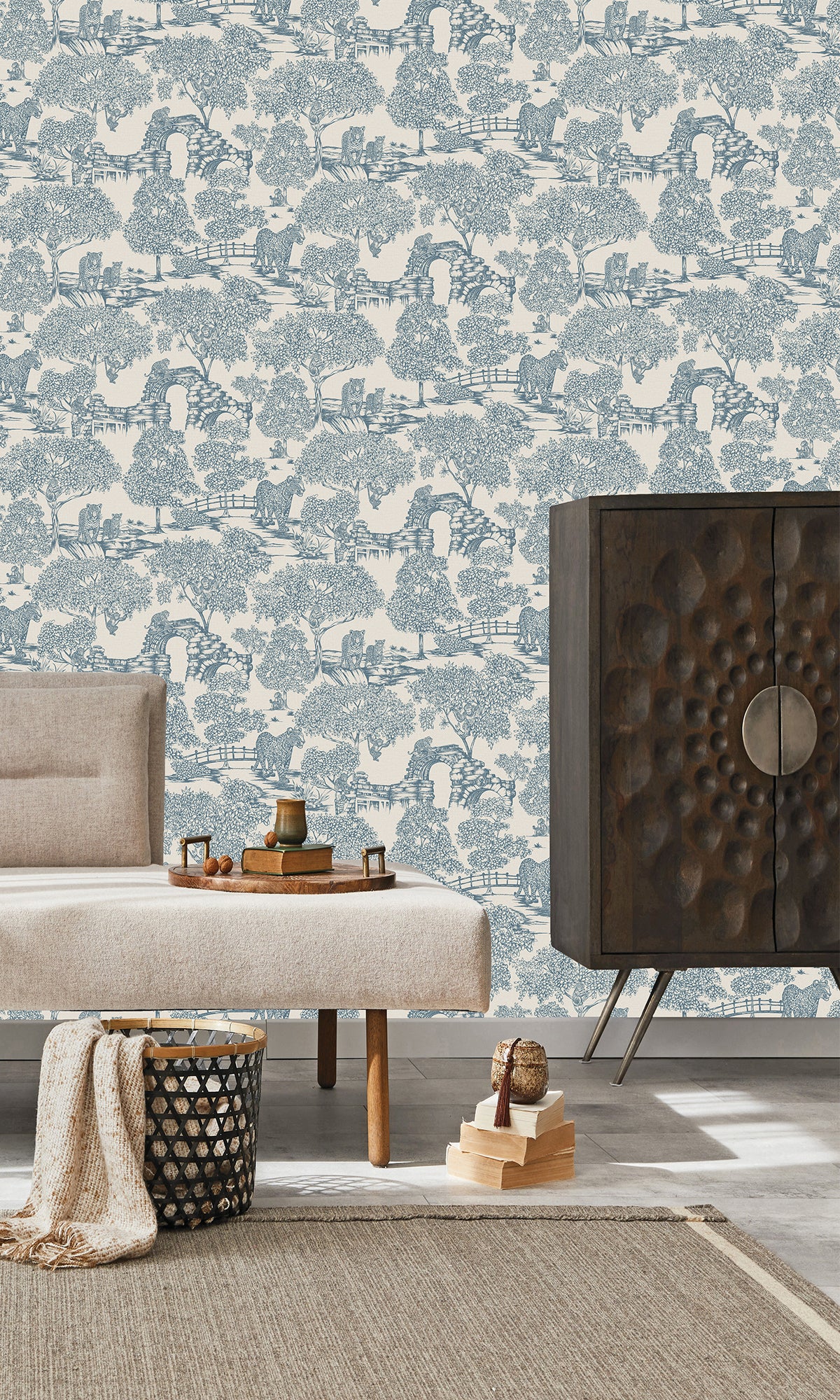 Light Blue Enchanting Wildlife Landscape Wallpaper R9599