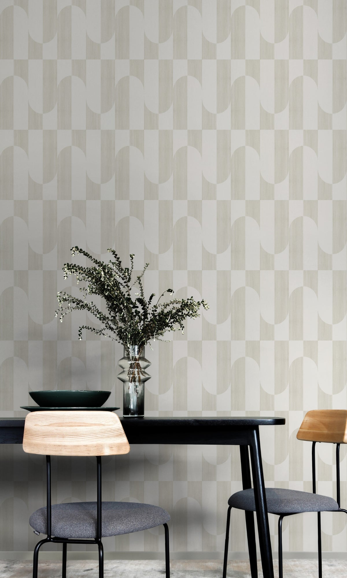 White Retro Funky Geometric Wallpaper R8377