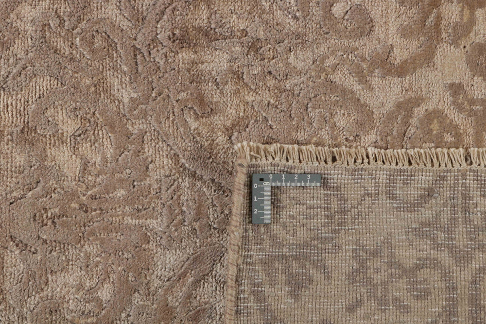 The Damask Collection: Exquisite Hand Knotted Kashmir Rugs for Your Home194 cm x 301 cm