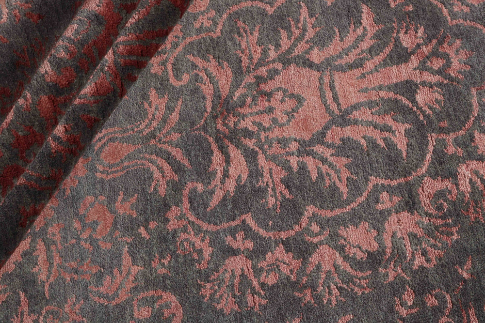 The Damask Collection: Hand Knotted Rugs from Kashmir for Refined Tastes256 cm x 355 cm