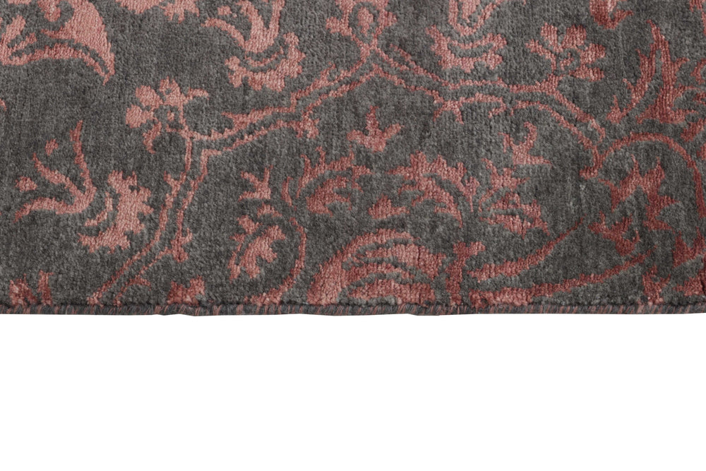 The Damask Collection: Hand Knotted Rugs from Kashmir for Refined Tastes256 cm x 355 cm