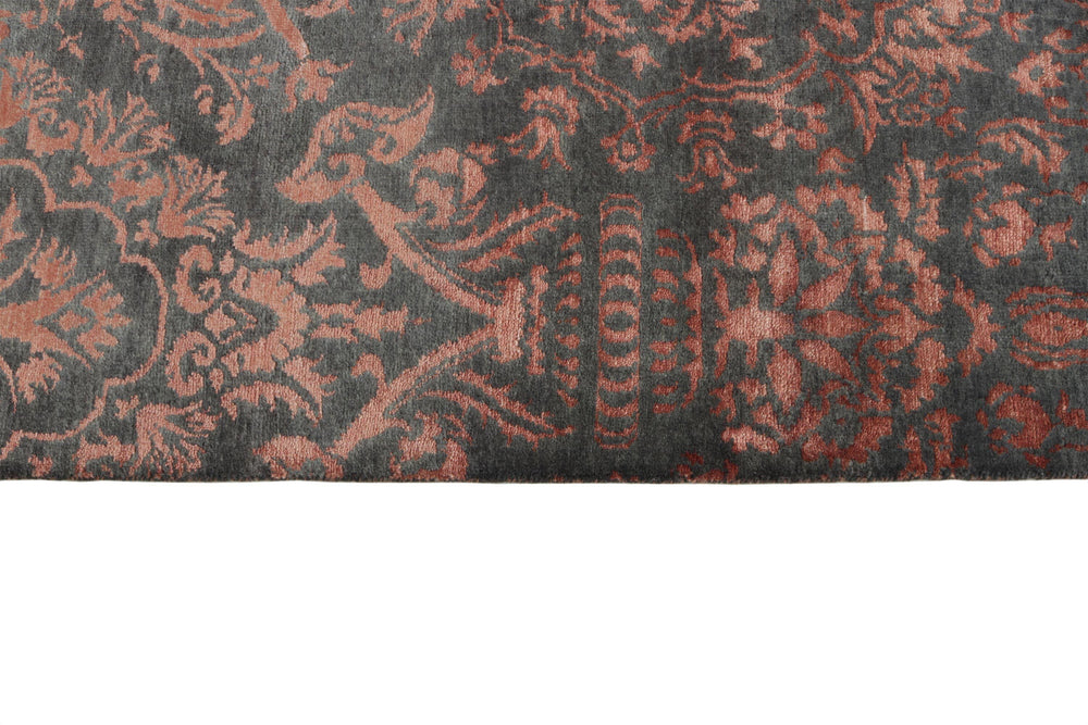 The Damask Collection: Luxurious Hand Knotted Kashmir Rugs for Elegant Spaces207 cm x 301 cm