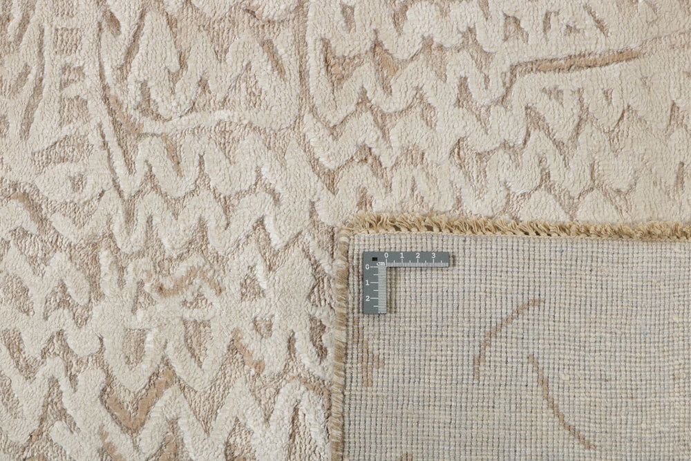 The Damask Collection: Hand Knotted Kashmir Rugs with Timeless Beauty82 cm x 251 cm