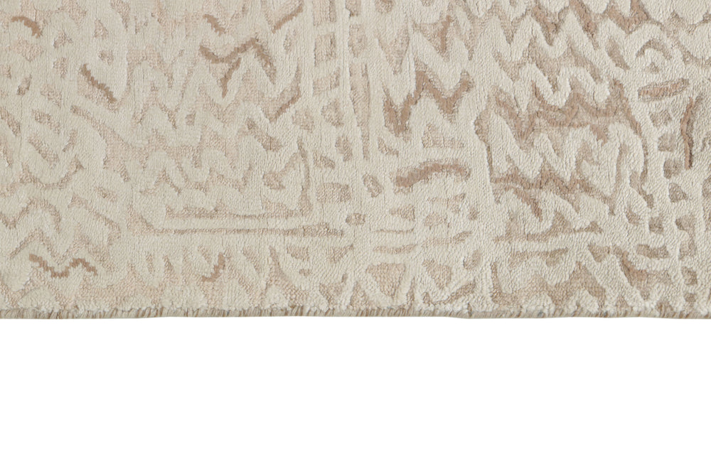 The Damask Collection: Elegant Hand Knotted Kashmir Rugs for Modern Interiors205 cm x 310 cm