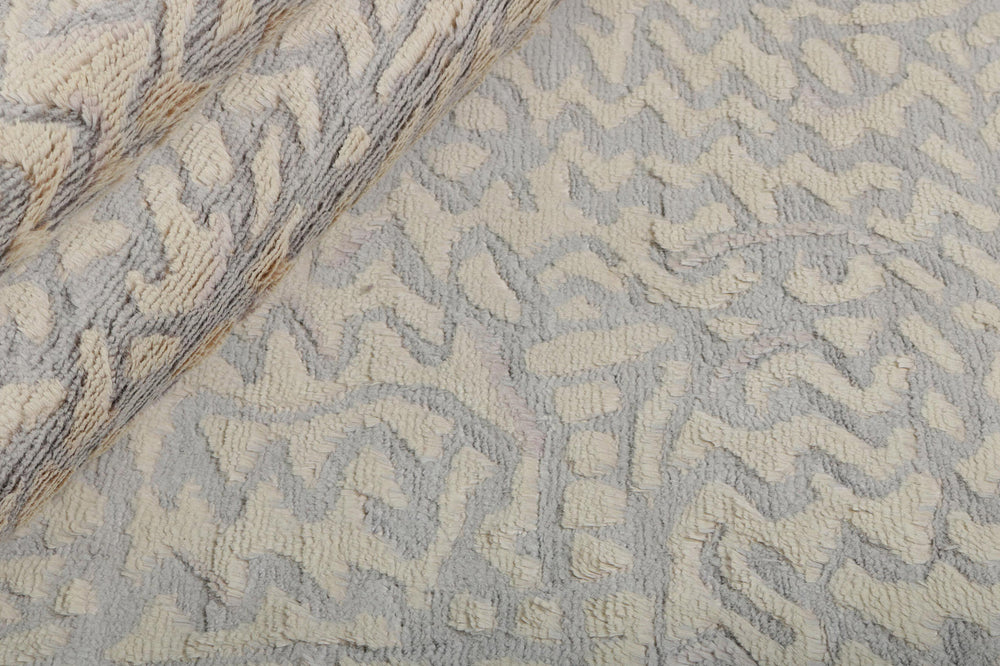 Premium Hand Knotted Kashmir Rugs - Timeless Beauty in The Damask Collection83 cm x 251 cm