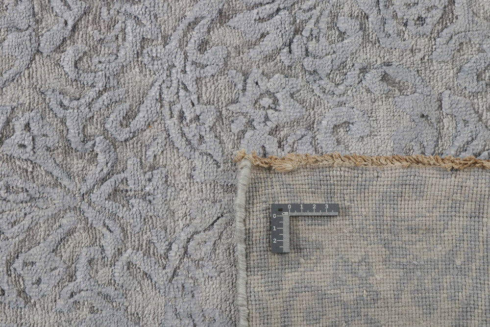 The Damask Collection: Superior Hand Knotted Kashmir Rugs for Sophisticated Homes296 cm x 403 cm