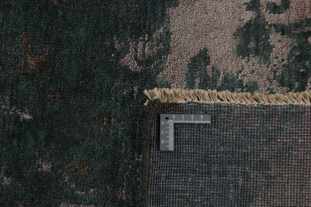 Classic Hand Knotted Kashmir Rugs - Discover The Damask Collection355 cm x 260 cm