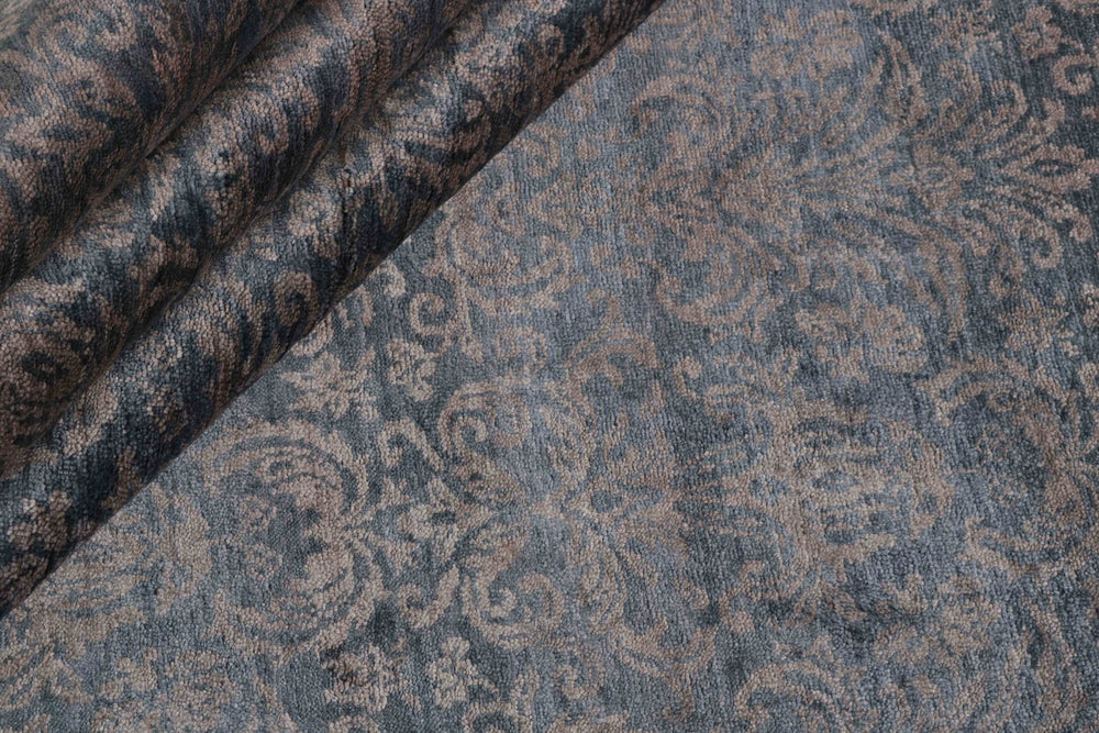 The Damask Collection: Timeless Hand Knotted Rugs for Luxurious Homes250 cm x 309 cm