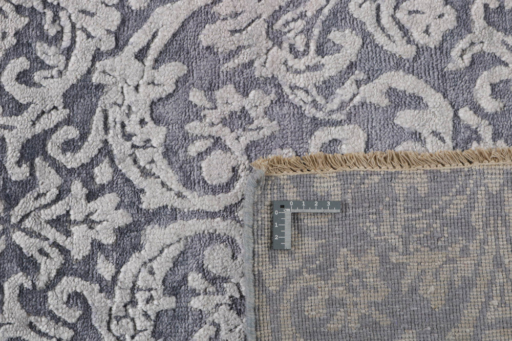 The Damask Collection: Hand Knotted Kashmir Rugs for Classic and Modern Homes255 cm x 358 cm