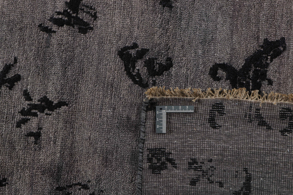 Timeless Hand Knotted Kashmir Rugs - The Damask Collection for Classic Homes304 cm x 405 cm