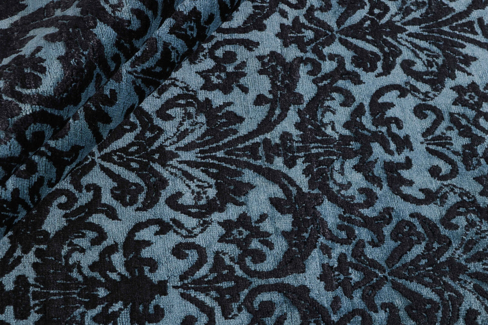 The Damask Collection: Harmonious Hand Knotted Kashmir Rugs for All Tastes246 cm x 306 cm