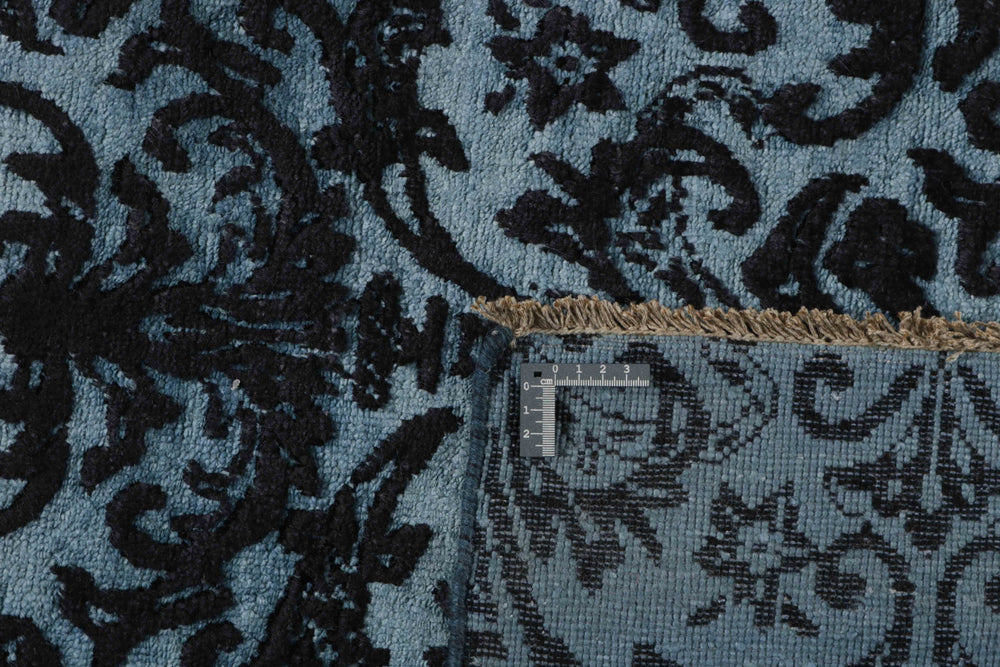 The Damask Collection: Hand Knotted Kashmir Rugs for Your Elegant Home202 cm x 300 cm