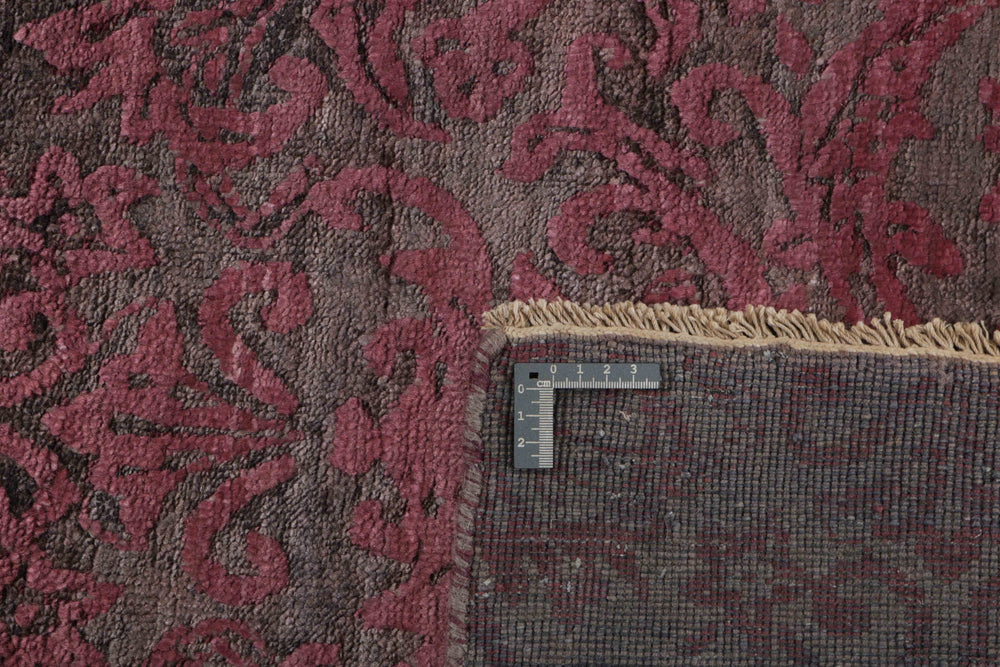 The Damask Collection: Elegant Hand Knotted Kashmir Rugs for Timeless Appeal200 cm x 309 cm