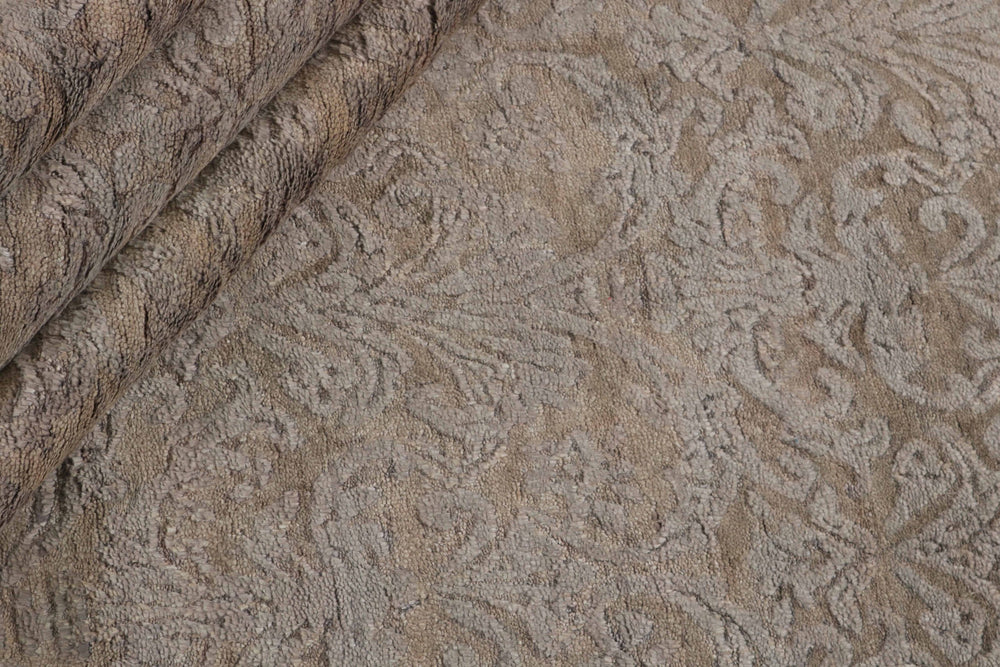 The Damask Collection: Timeless Hand Knotted Rugs for Every Room164 cm x 245 cm