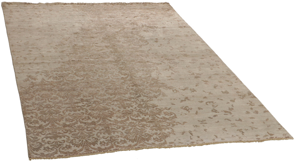The Damask Collection: Timeless Hand Knotted Rugs from Kashmir for Every Room196 cm x 301 cm