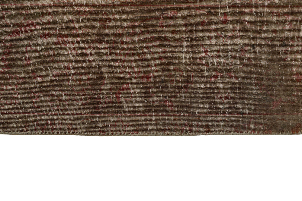 Vintage Royal Collection: Antique Persian Hand-Knotted Rugs in Stonewashed, Recoloured Finishes275 cm x 395 cm