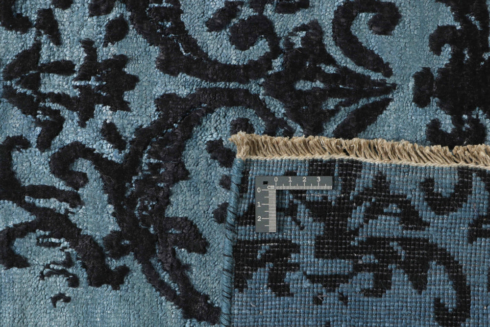 The Damask Collection: Hand Knotted Kashmir Rugs for Classic and Contemporary Homes168 cm x 246 cm