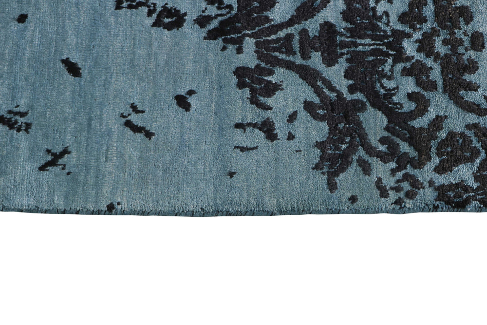 The Damask Collection: Hand Knotted Kashmir Rugs for Classic and Contemporary Homes168 cm x 246 cm
