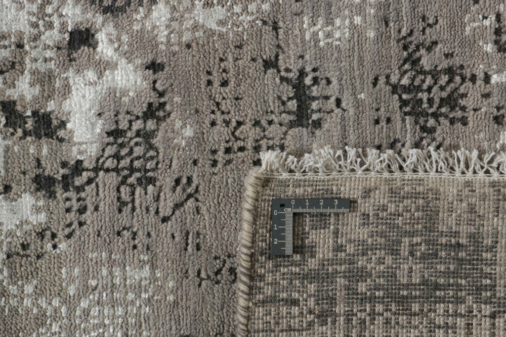 Seduction Rug Collection | High-Quality Hand-Knotted Rugs in Vibrant Colors204 cm x 310 cm