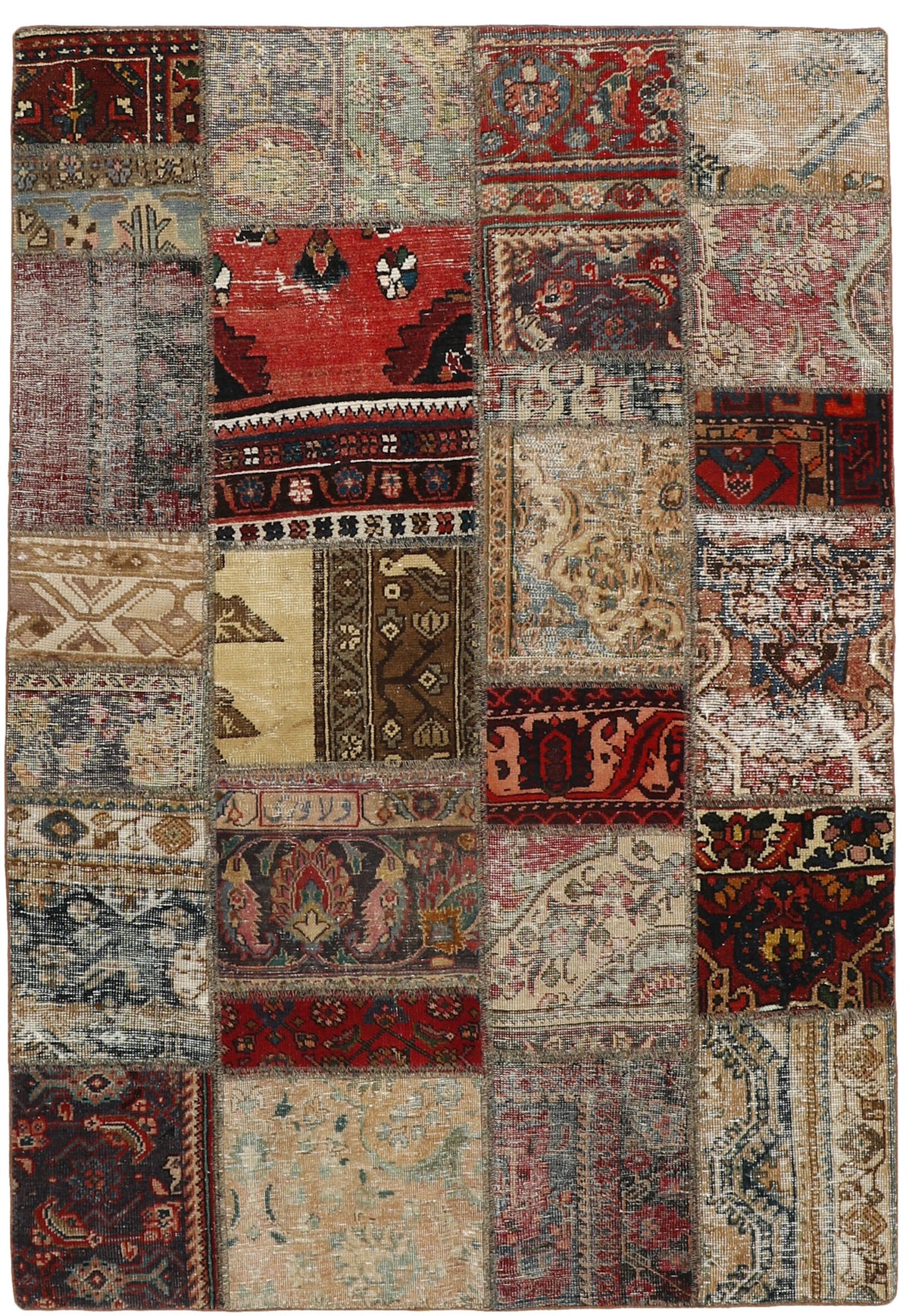 Vintage Royal Patchwork Rugs | Antique Persian Handcraft141 cm x 201 cm