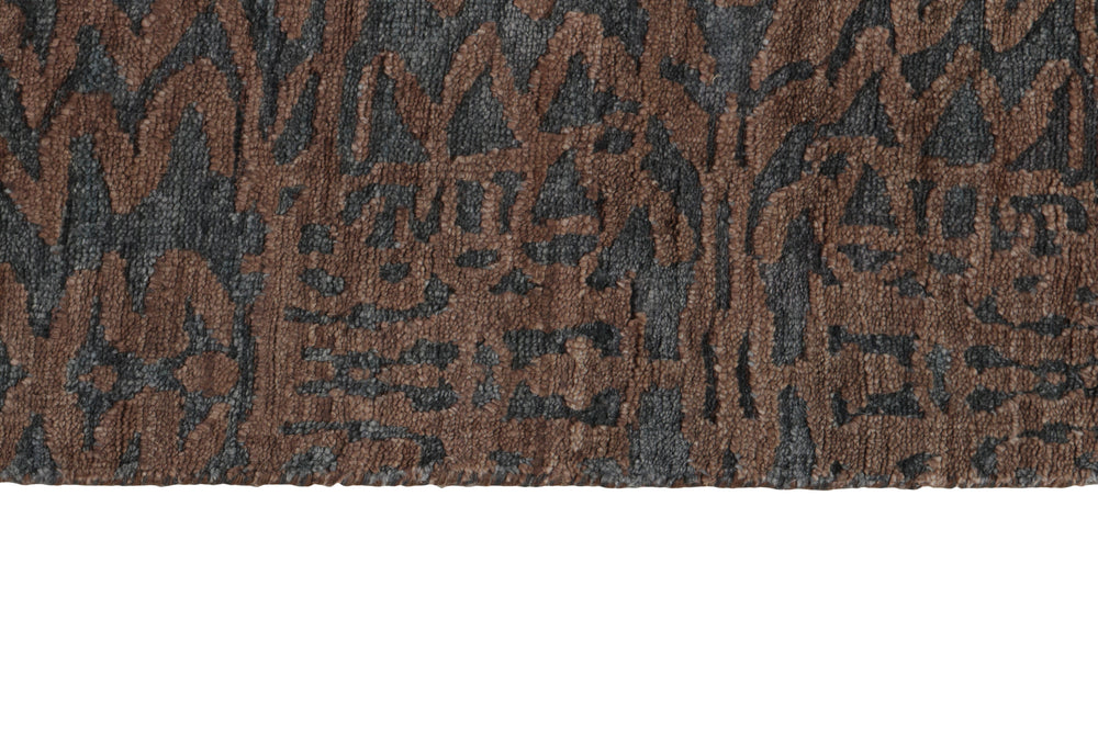 The Damask Collection: Timeless Hand Knotted Rugs from Kashmir for Every Room84 cm x 249 cm