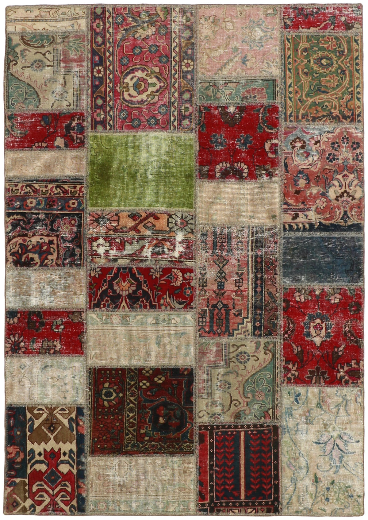 Vintage Royal Patchwork Rugs | Antique Persian Handcraft142 cm x 198 cm