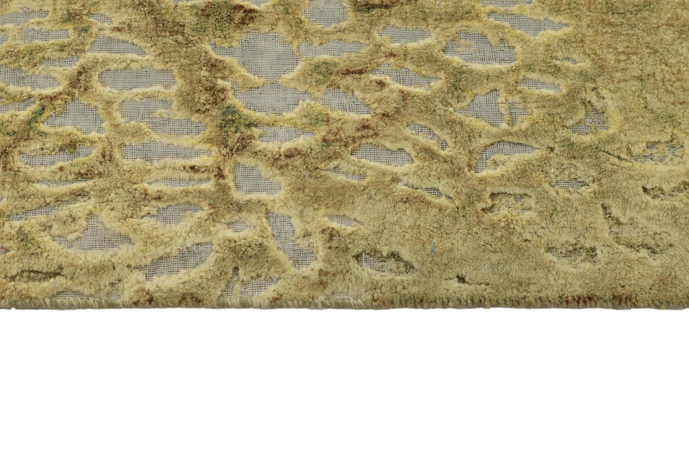 Vintage Kerman Fine Collection: Antique Persian Hand-Knotted Rugs in Stonewashed, Recoloured Finishes344 cm x 462 cm