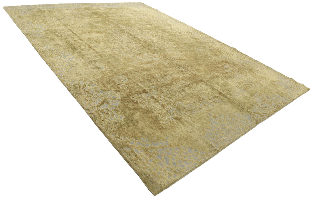 Vintage Kerman Fine Collection: Antique Persian Hand-Knotted Rugs in Stonewashed, Recoloured Finishes344 cm x 462 cm