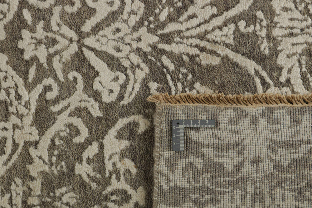 The Damask Collection: Elegant Hand Knotted Kashmir Rugs for Stylish Interiors258 cm x 302 cm