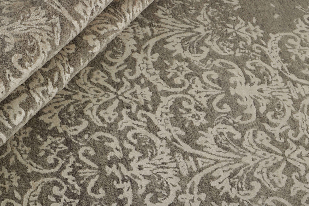The Damask Collection: Elegant Hand Knotted Kashmir Rugs for Stylish Interiors258 cm x 302 cm