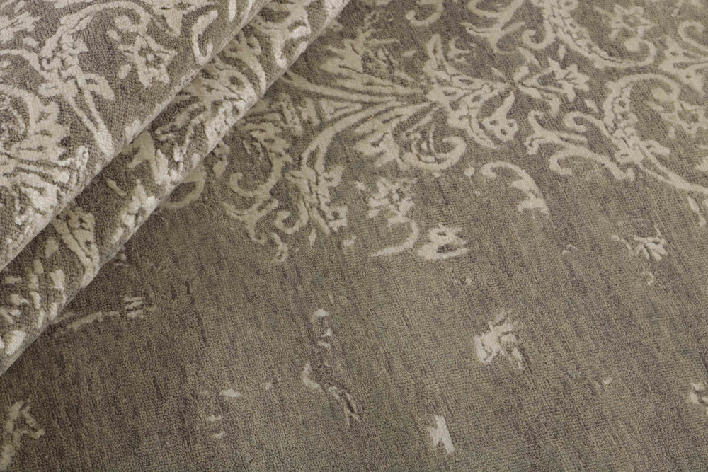 The Damask Collection: Elegant Hand Knotted Rugs from Kashmir for Your Home177 cm x 243 cm