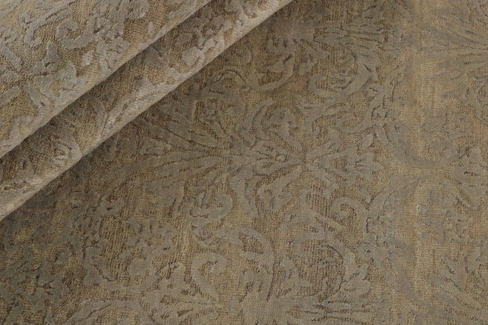The Damask Collection: Hand Knotted Kashmir Rugs for Classic and Modern Homes139 cm x 198 cm