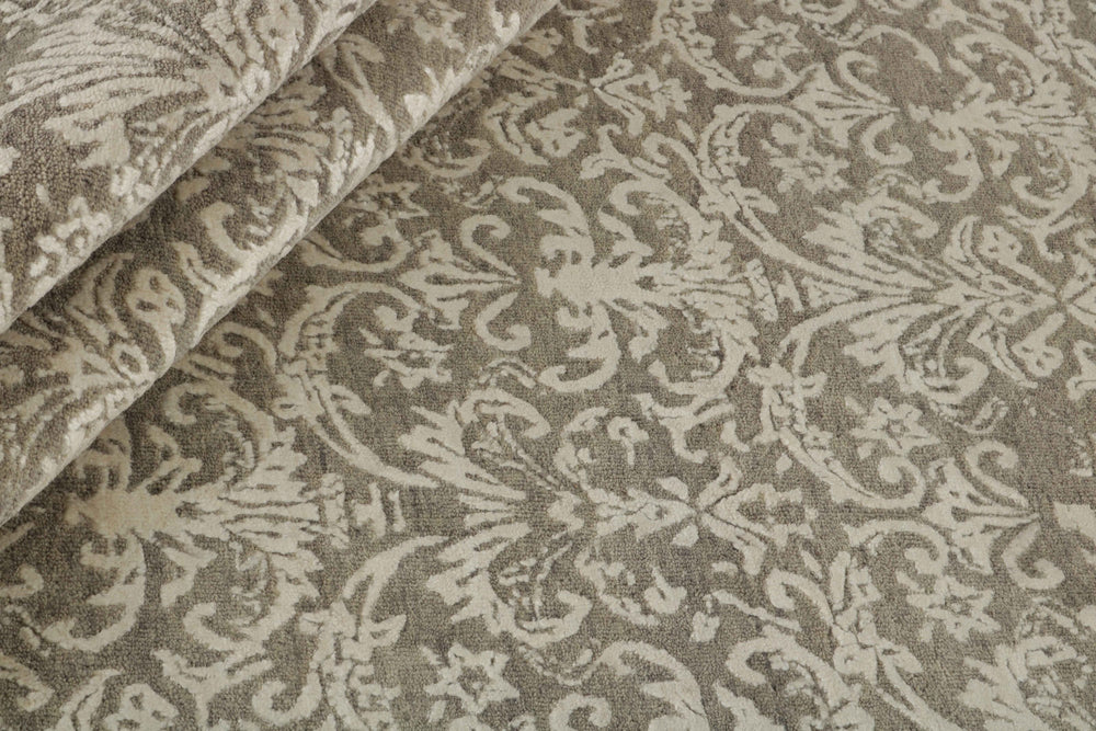 The Damask Collection: Timeless Hand Knotted Rugs for Every Room305 cm x 405 cm
