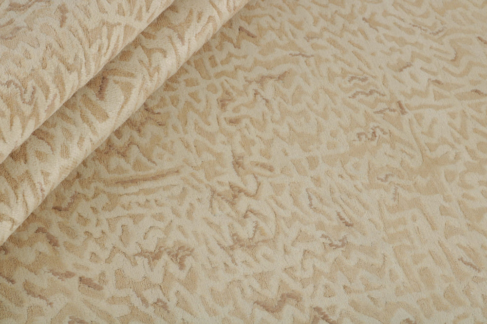 The Damask Collection: Elegant Hand Knotted Kashmir Rugs for Stylish Interiors250 cm x 353 cm