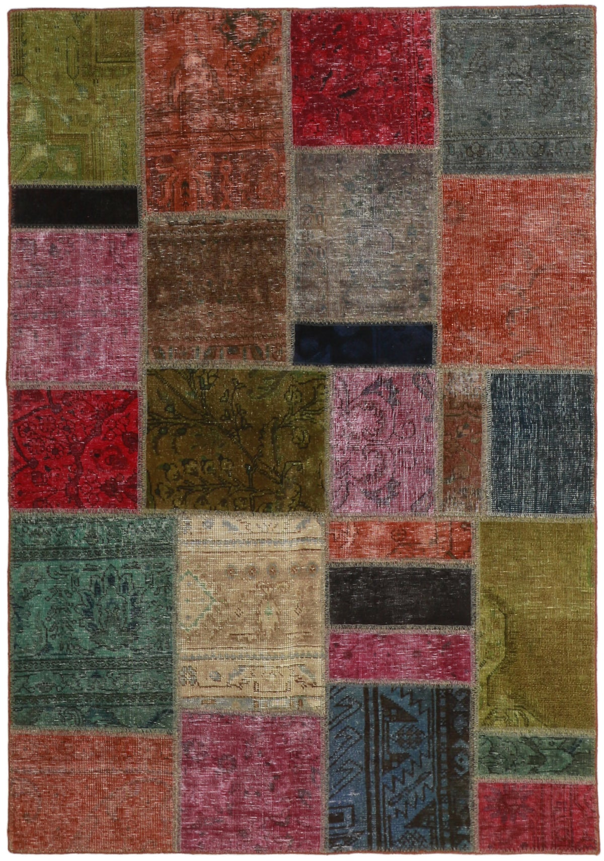 Vintage Royal Patchwork Rugs | Antique Persian Handcraft139 cm x 199 cm