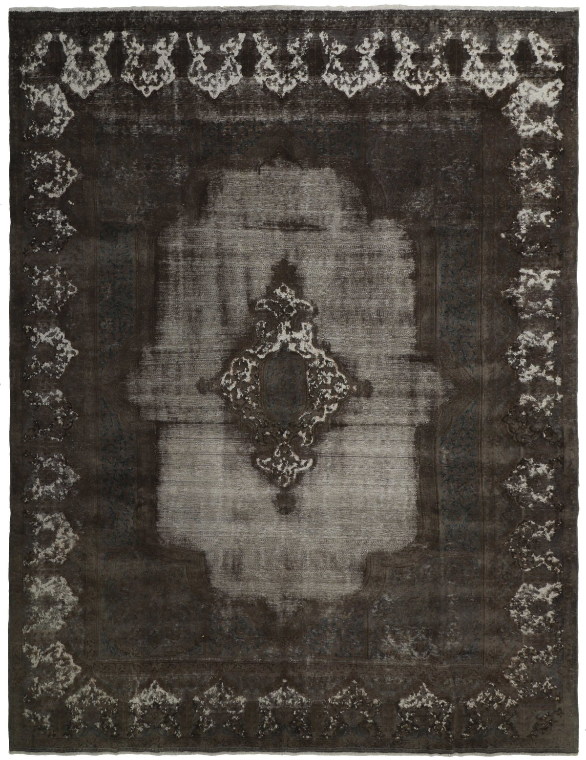 Vintage Kerman Collection: Antique Persian Hand-Knotted Rugs in Recoloured, Stonewashed Finishes284 cm x 370 cm