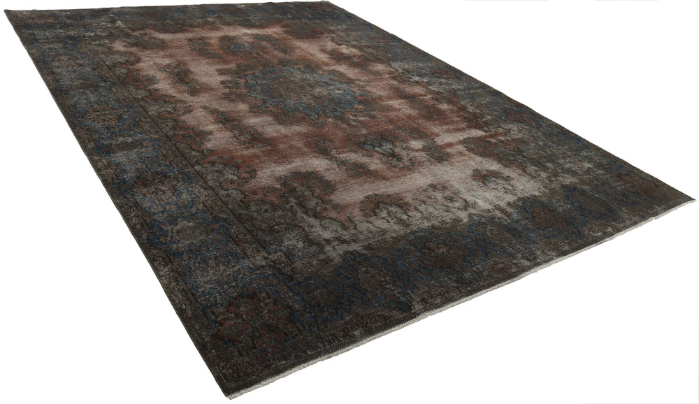 Vintage Kerman Fine Collection: Antique Persian Hand-Knotted Rugs in Stonewashed, Recoloured Finishes295 cm x 391 cm