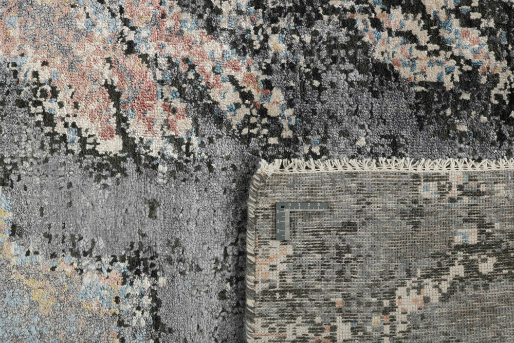 Seduction Rug Collection | High-Quality Hand-Knotted Rugs in Vibrant Colors256 cm x 350 cm