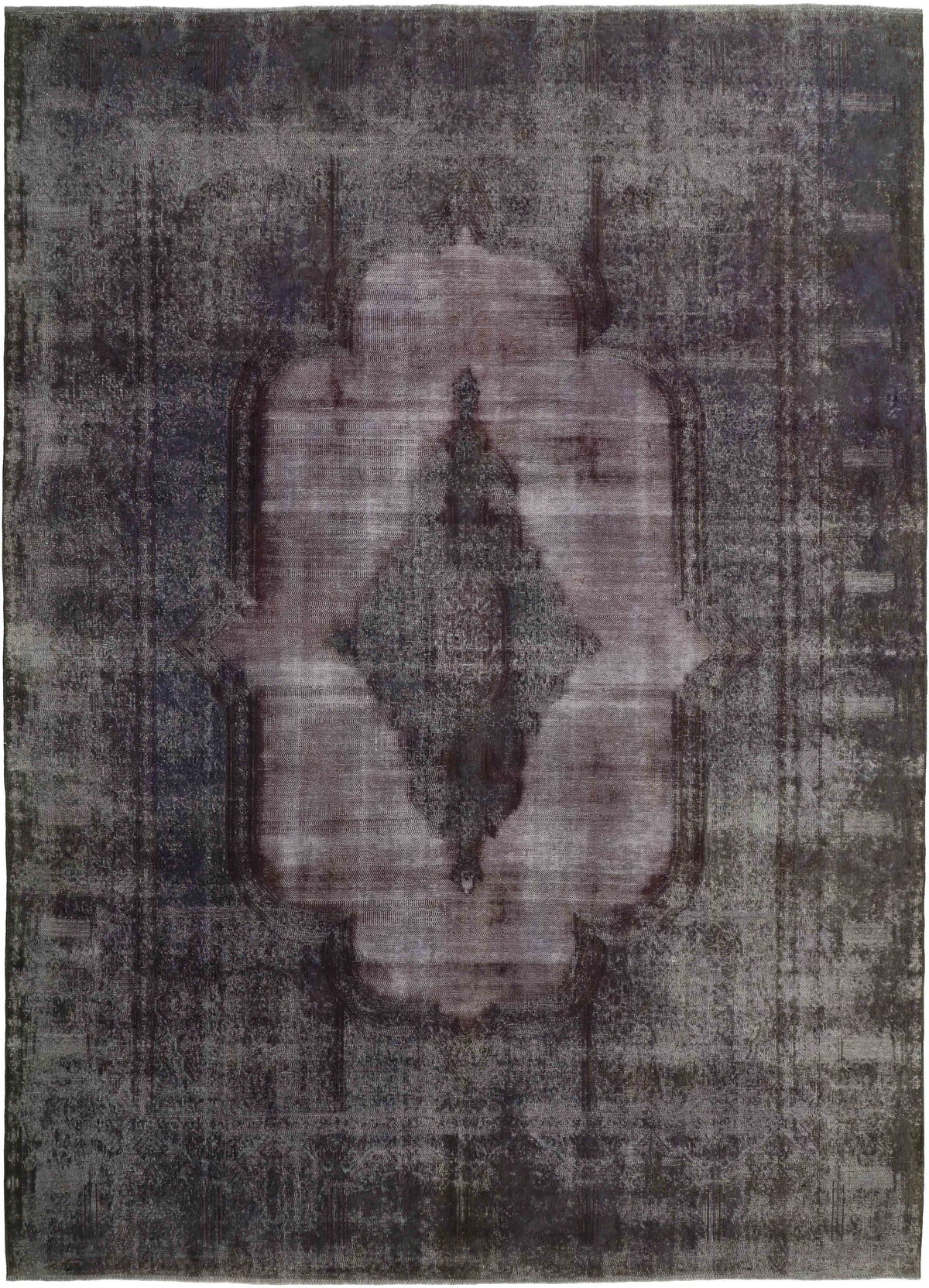 Vintage Kerman Fine Collection: Antique Persian Hand-Knotted Rugs in Stonewashed, Recoloured Finishes280 cm x 393 cm