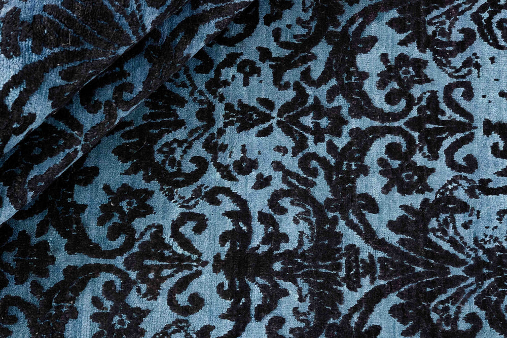 The Damask Collection: Timeless Hand Knotted Rugs from Kashmir for Every Room300 cm x 403 cm