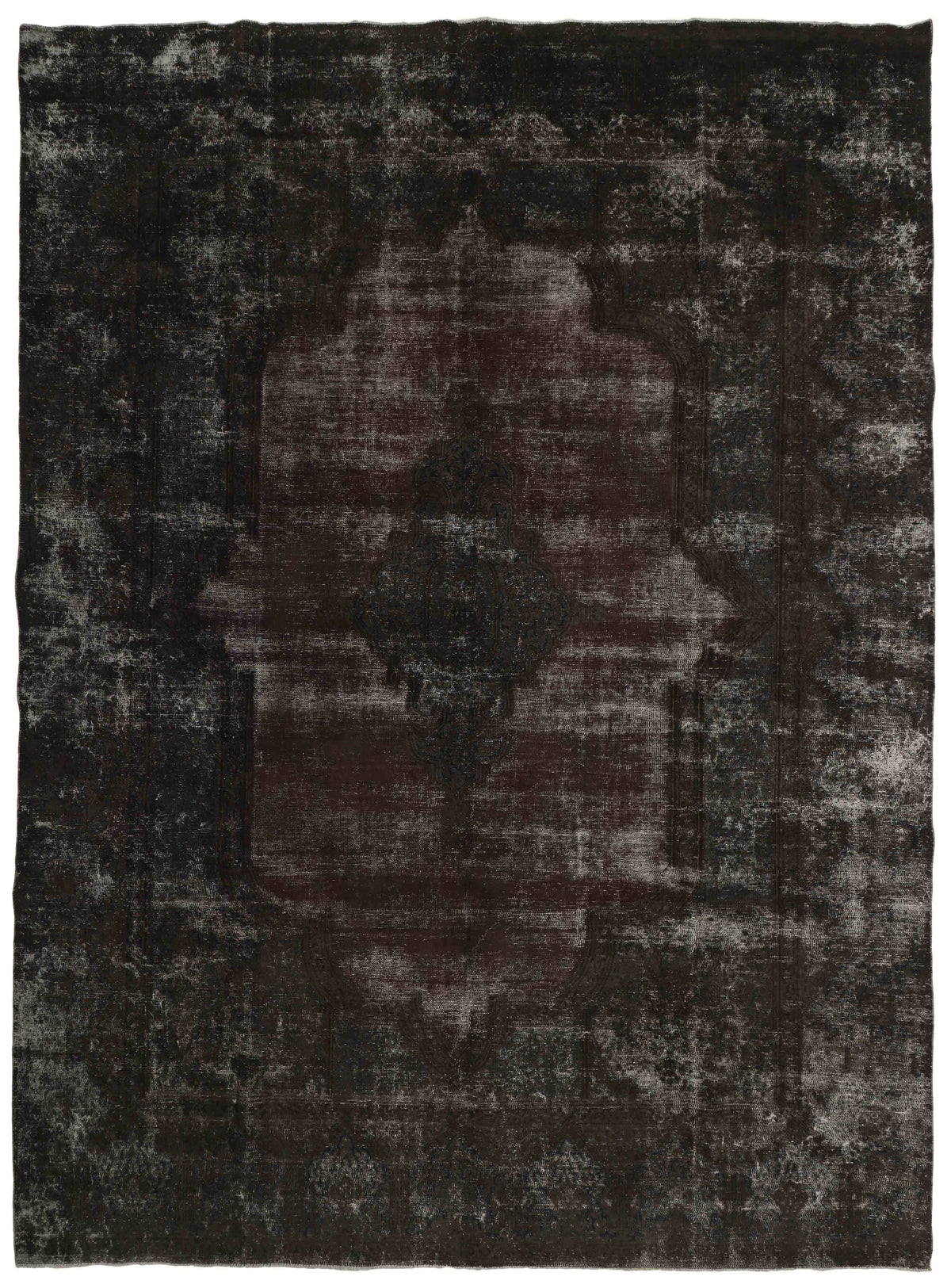 Vintage Kerman Fine Collection: Antique Persian Hand-Knotted Rugs in Stonewashed, Recoloured Finishes285 cm x 382 cm