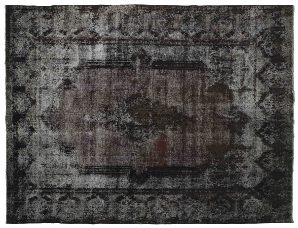 Vintage Kerman Fine Collection: Antique Persian Hand-Knotted Rugs in Stonewashed, Recoloured Finishes298 cm x 388 cm