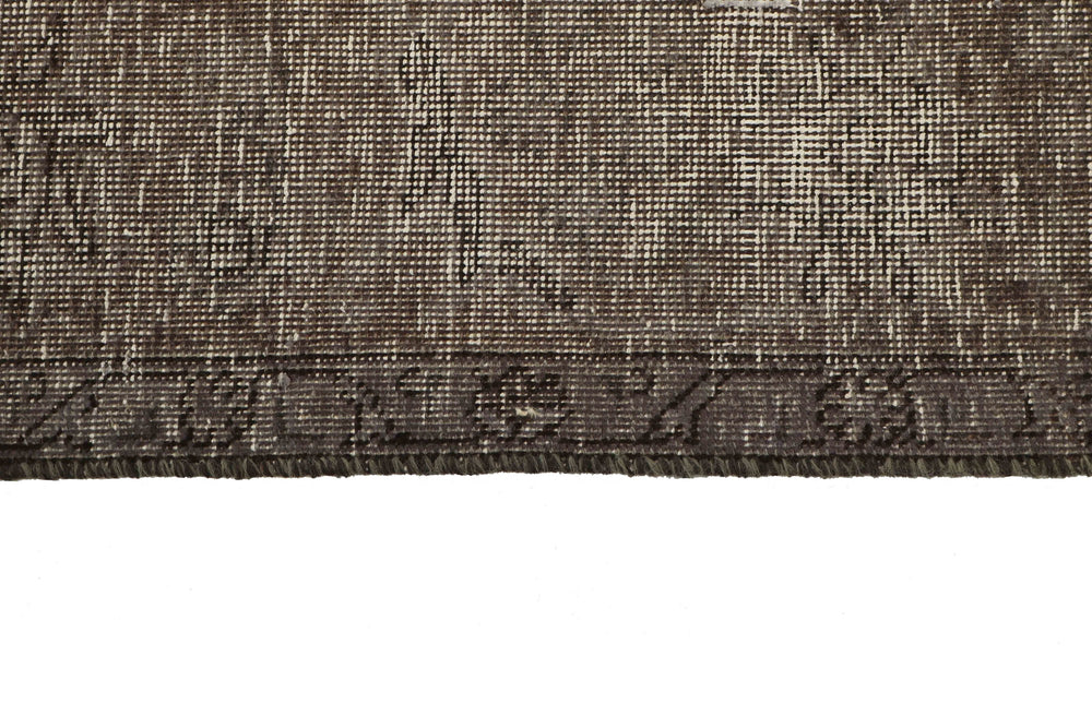Vintage Royal Collection: Antique Persian Hand-Knotted Rugs in Stonewashed, Recoloured Finishes198 cm x 300 cm