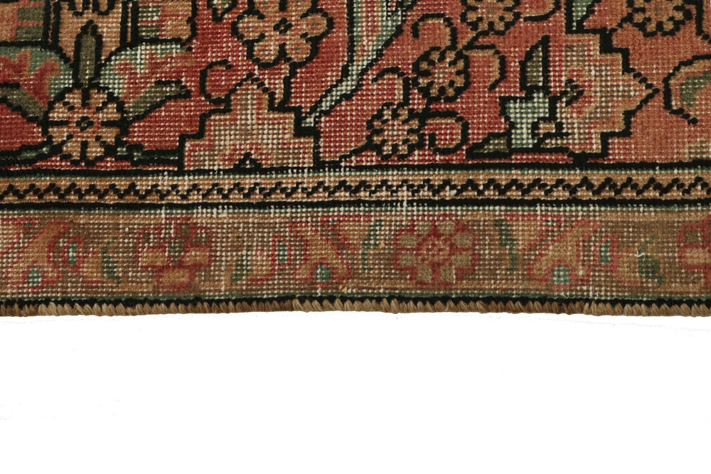 Vintage Royal Collection: Antique Persian Hand-Knotted Rugs in Stonewashed, Recoloured Finishes290 cm x 390 cm